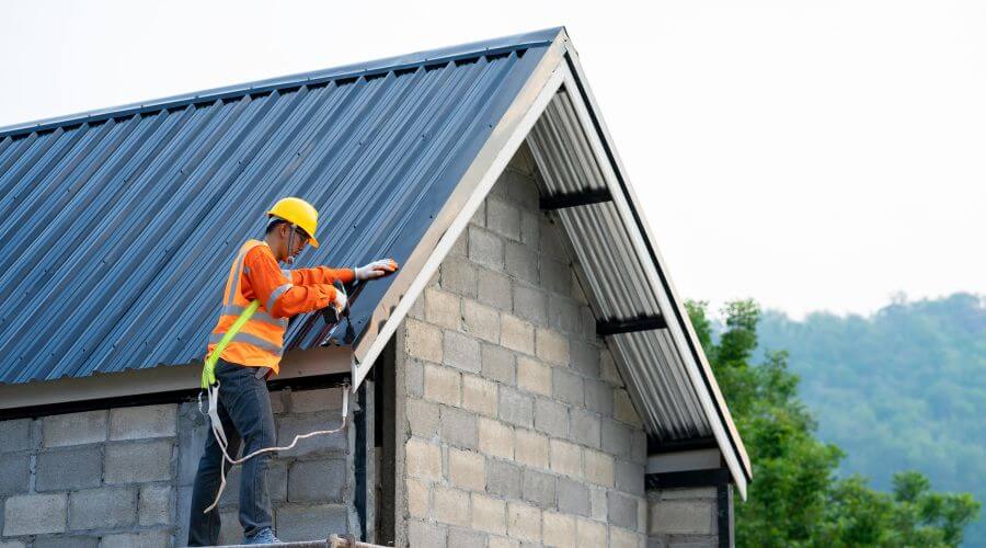 Expert top industrial roofings services in Olsburg, KS